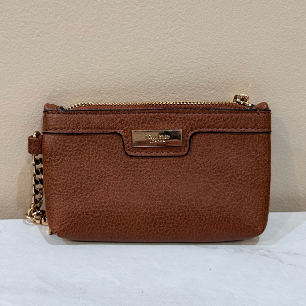 🔥Dune Brown Leather Chain Wristlet EC🔥